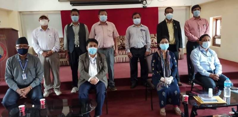 अक्सिजन प्लान्ट निर्माणको लागि ५ वटा सहकारीको ३० लाख सहयोग